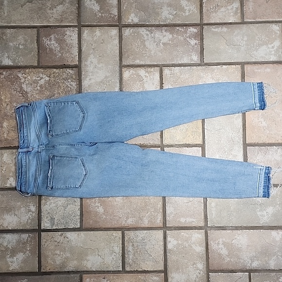 Altar'd State Jeans - Picture 11 of 11